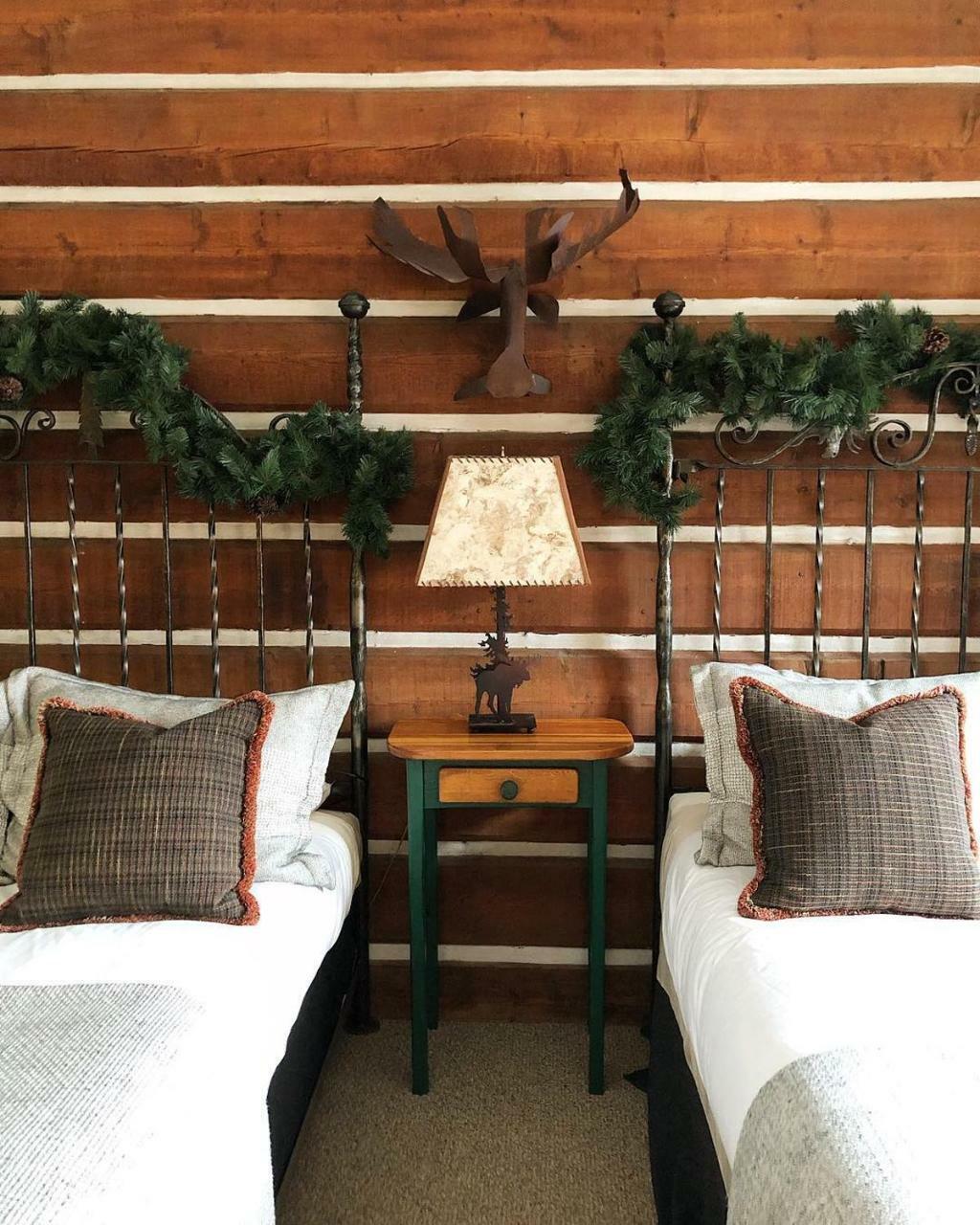 Hidden Moose Lodge Whitefish Bagian luar foto