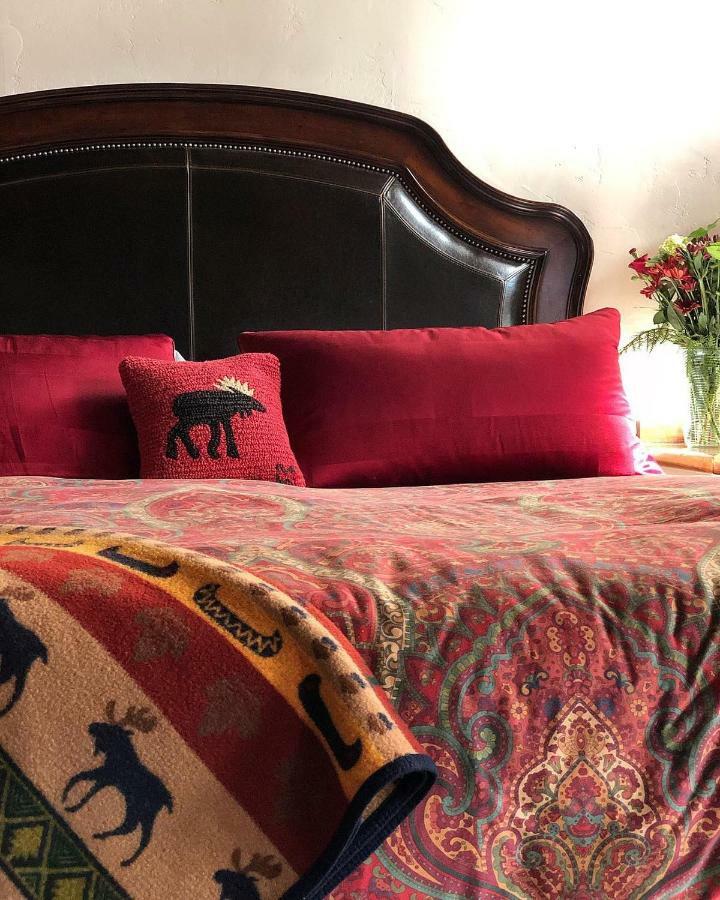 Hidden Moose Lodge Whitefish Bagian luar foto